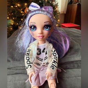 Rainbow High Cheer Doll Violet Willow
